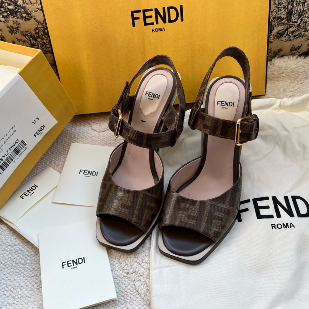 Fendi Zucca Zeppa Tessuto Wedges Gold Buckle Ankle Strap Shoes Heels 37.5 7 7.5
